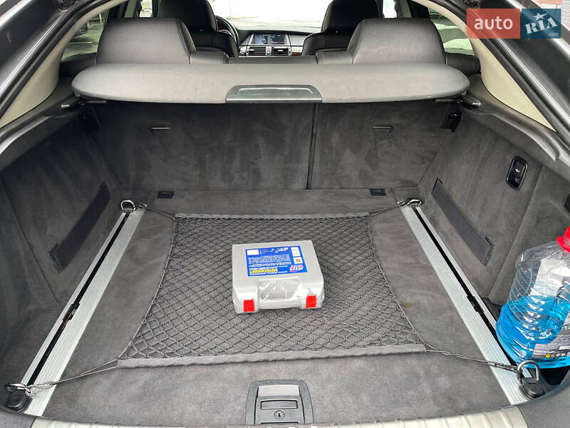 Внедорожник / Кроссовер BMW X6 2011 в Киеве