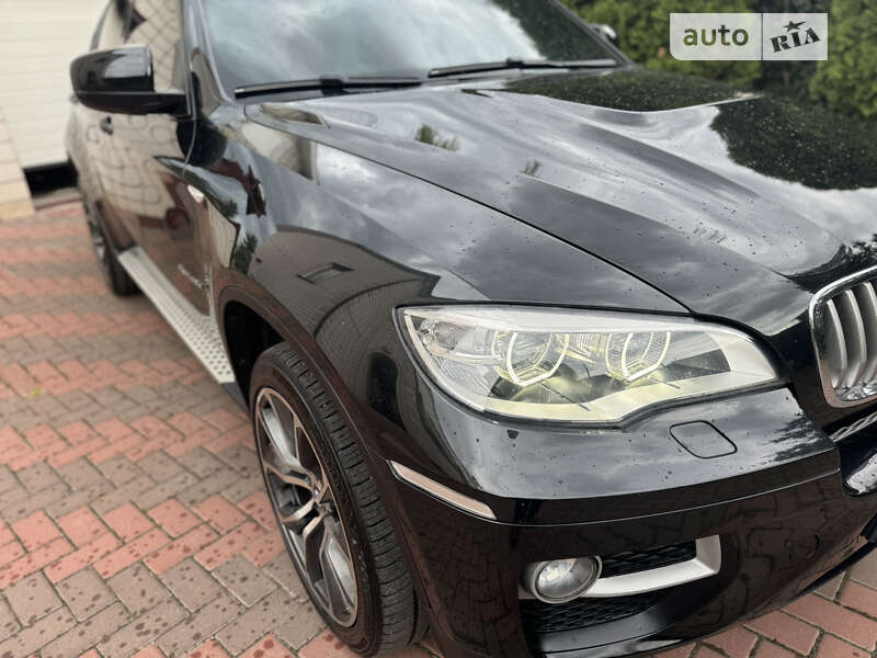 Позашляховик / Кросовер BMW X6 2012 в Гнівані