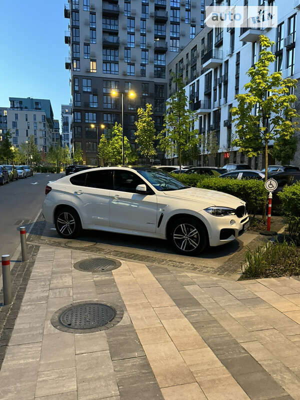Позашляховик / Кросовер BMW X6 2017 в Києві