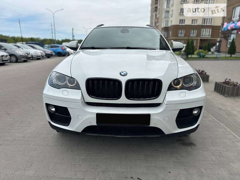 Позашляховик / Кросовер BMW X6 2013 в Львові