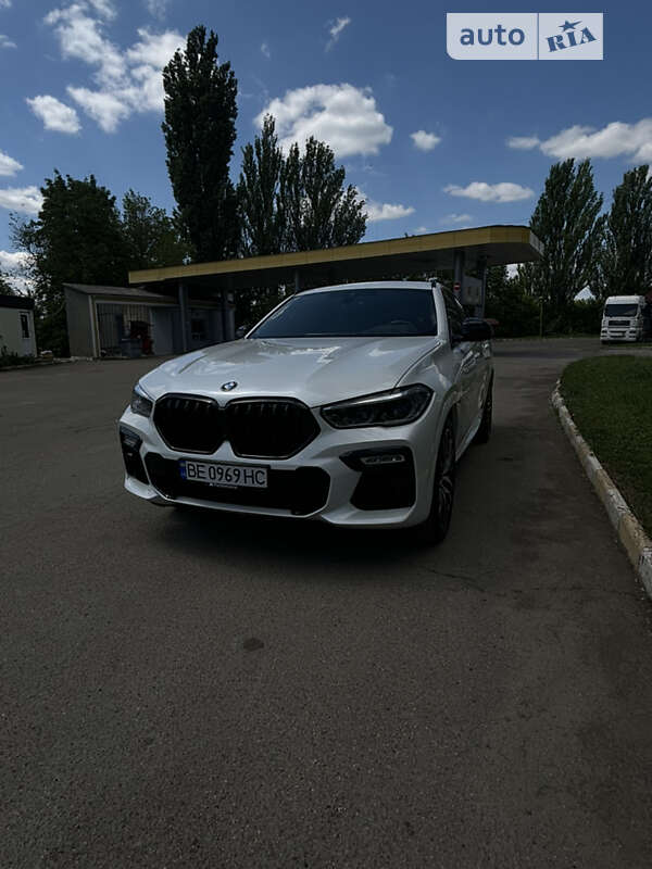 Внедорожник / Кроссовер BMW X6 2021 в Первомайске