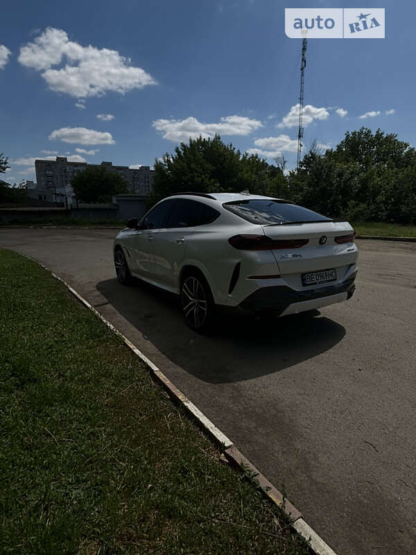 Внедорожник / Кроссовер BMW X6 2021 в Первомайске