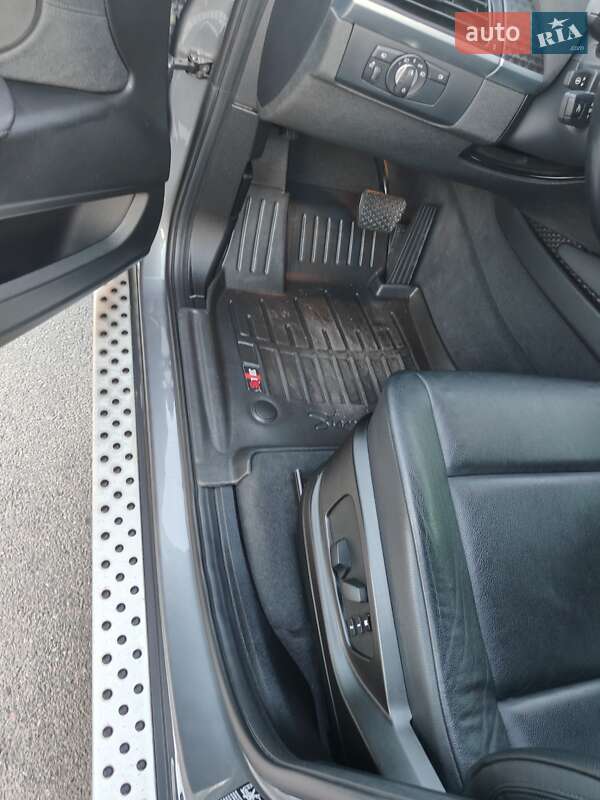 Внедорожник / Кроссовер BMW X6 2013 в Днепре