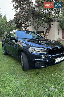 Внедорожник / Кроссовер BMW X6 2015 в Львове