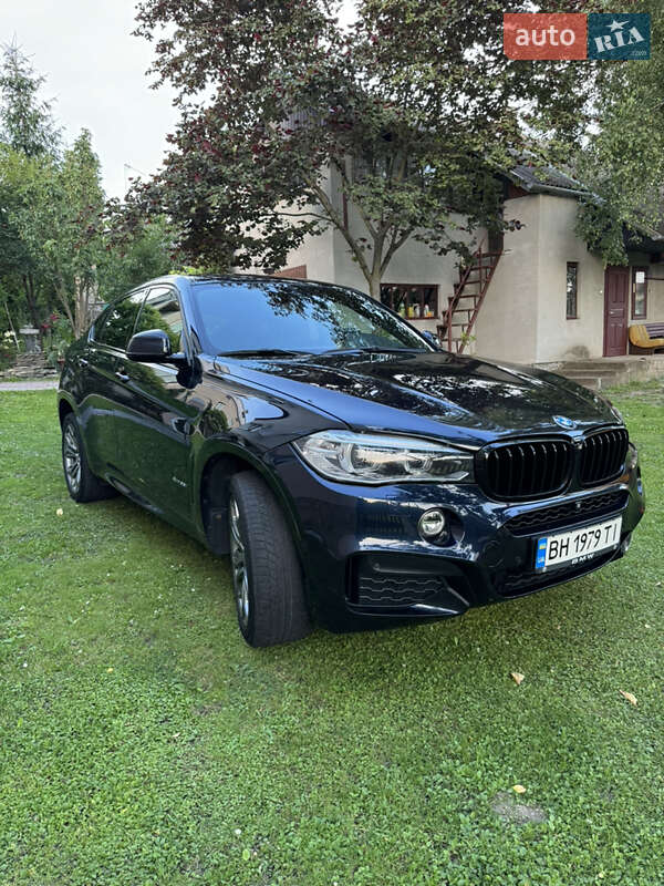 Внедорожник / Кроссовер BMW X6 2015 в 