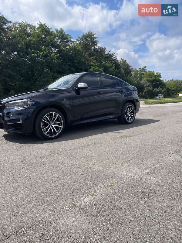 Позашляховик / Кросовер BMW X6 2018 в Львові фото 8 Позашляховик / Кросовер BMW X6 2018 в Львові