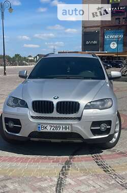 Позашляховик / Кросовер BMW X6 2011 в Харкові