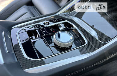 Позашляховик / Кросовер BMW X6 2023 в 