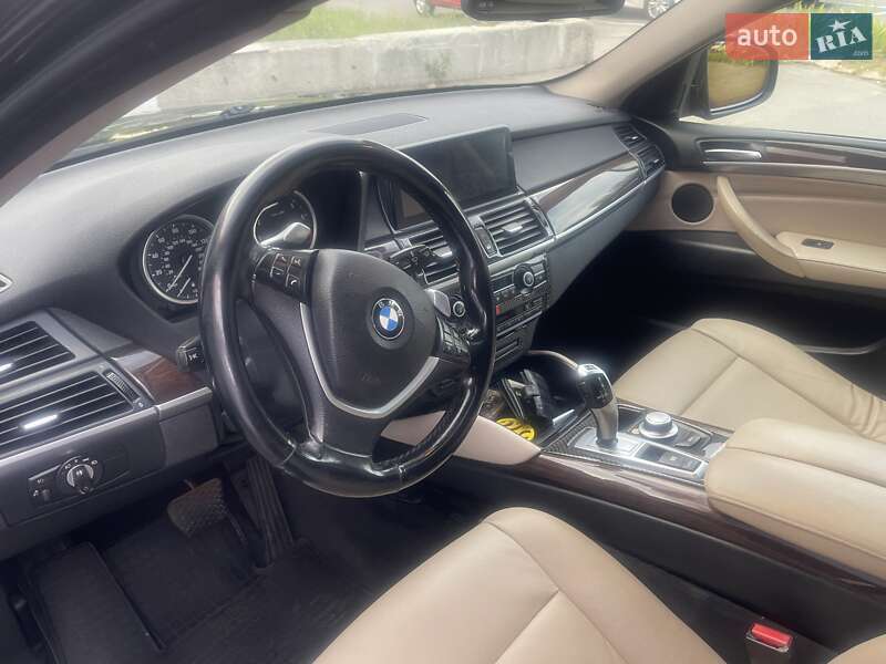 Позашляховик / Кросовер BMW X6 2008 в Києві фото 12 Позашляховик / Кросовер BMW X6 2008 в Києві