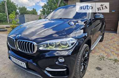 Позашляховик / Кросовер BMW X6 2015 в Києві