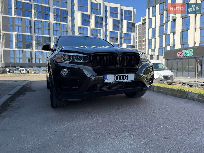 Внедорожник / Кроссовер BMW X6 2016 в Ивано-Франковске