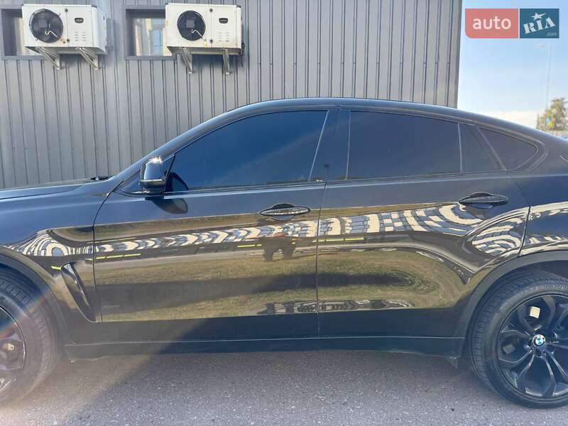 Внедорожник / Кроссовер BMW X6 2016 в Ивано-Франковске