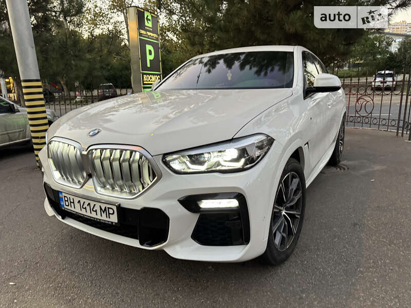 Внедорожник / Кроссовер BMW X6 2021 в Одессе