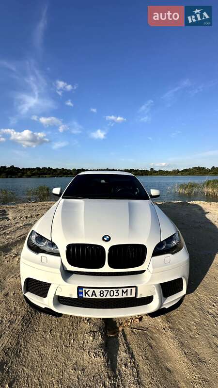 Внедорожник / Кроссовер BMW X6 2010 в Львове