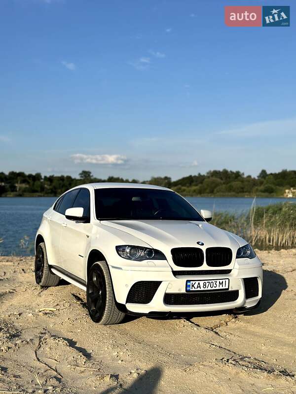 Внедорожник / Кроссовер BMW X6 2010 в Львове