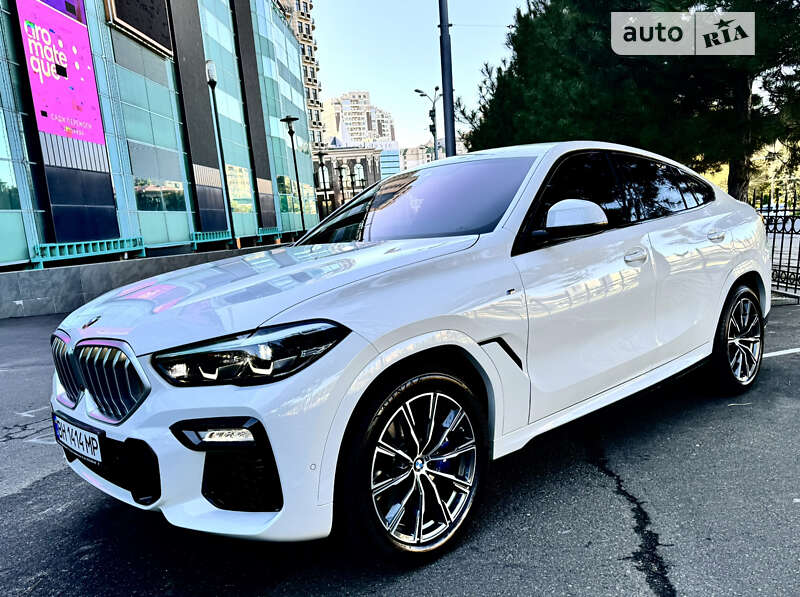 Внедорожник / Кроссовер BMW X6 2021 в Одессе