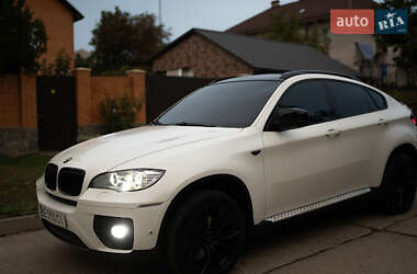 Внедорожник / Кроссовер BMW X6 2011 в Южноукраинске