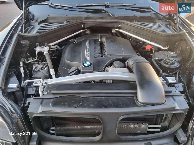 Внедорожник / Кроссовер BMW X6 2011 в Ровно
