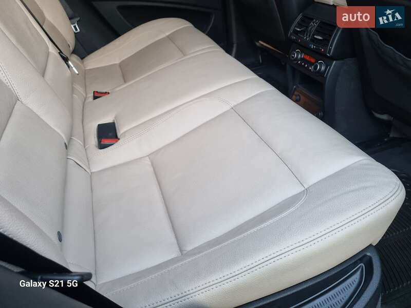 Внедорожник / Кроссовер BMW X6 2011 в Ровно