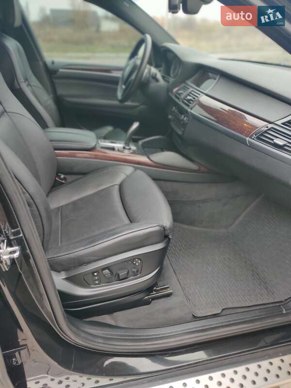 Позашляховик / Кросовер BMW X6 2008 в Сумах