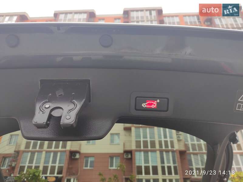 Внедорожник / Кроссовер BMW X6 2010 в Николаеве