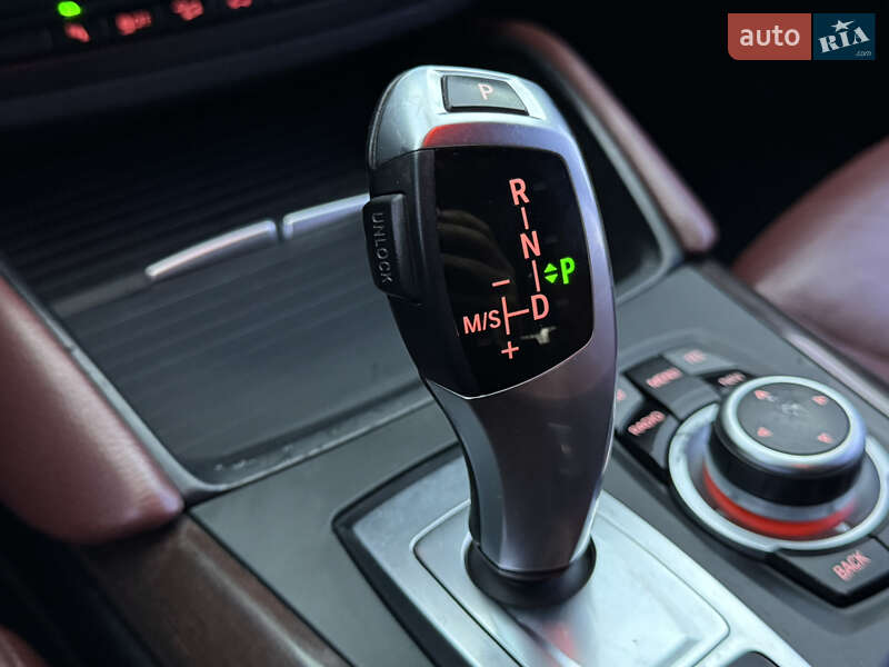 Позашляховик / Кросовер BMW X6 2011 в Луцьку