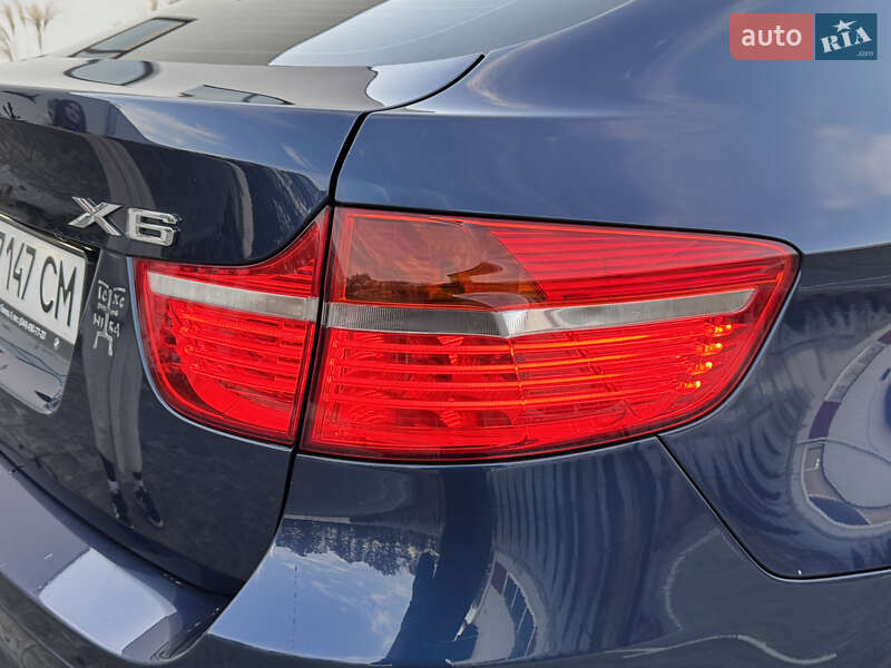 Позашляховик / Кросовер BMW X6 2011 в Луцьку