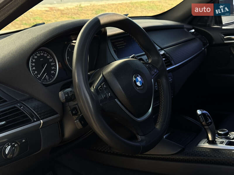 Внедорожник / Кроссовер BMW X6 2012 в Ивано-Франковске