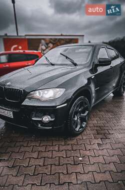 Позашляховик / Кросовер BMW X6 2011 в Чернівцях