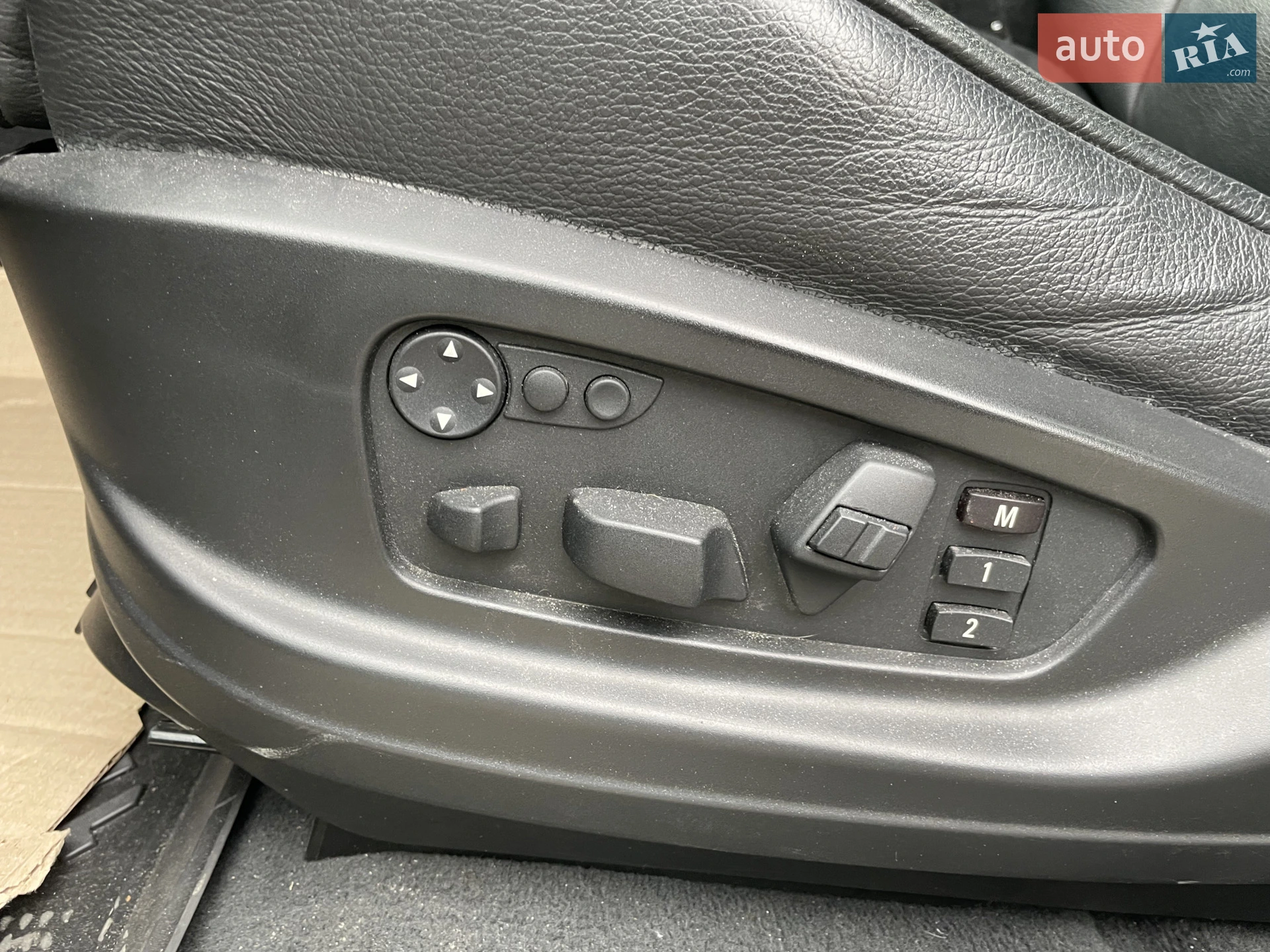 2010 BMW X6 - мініатюра 10