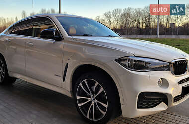 Позашляховик / Кросовер BMW X6 2016 в Києві