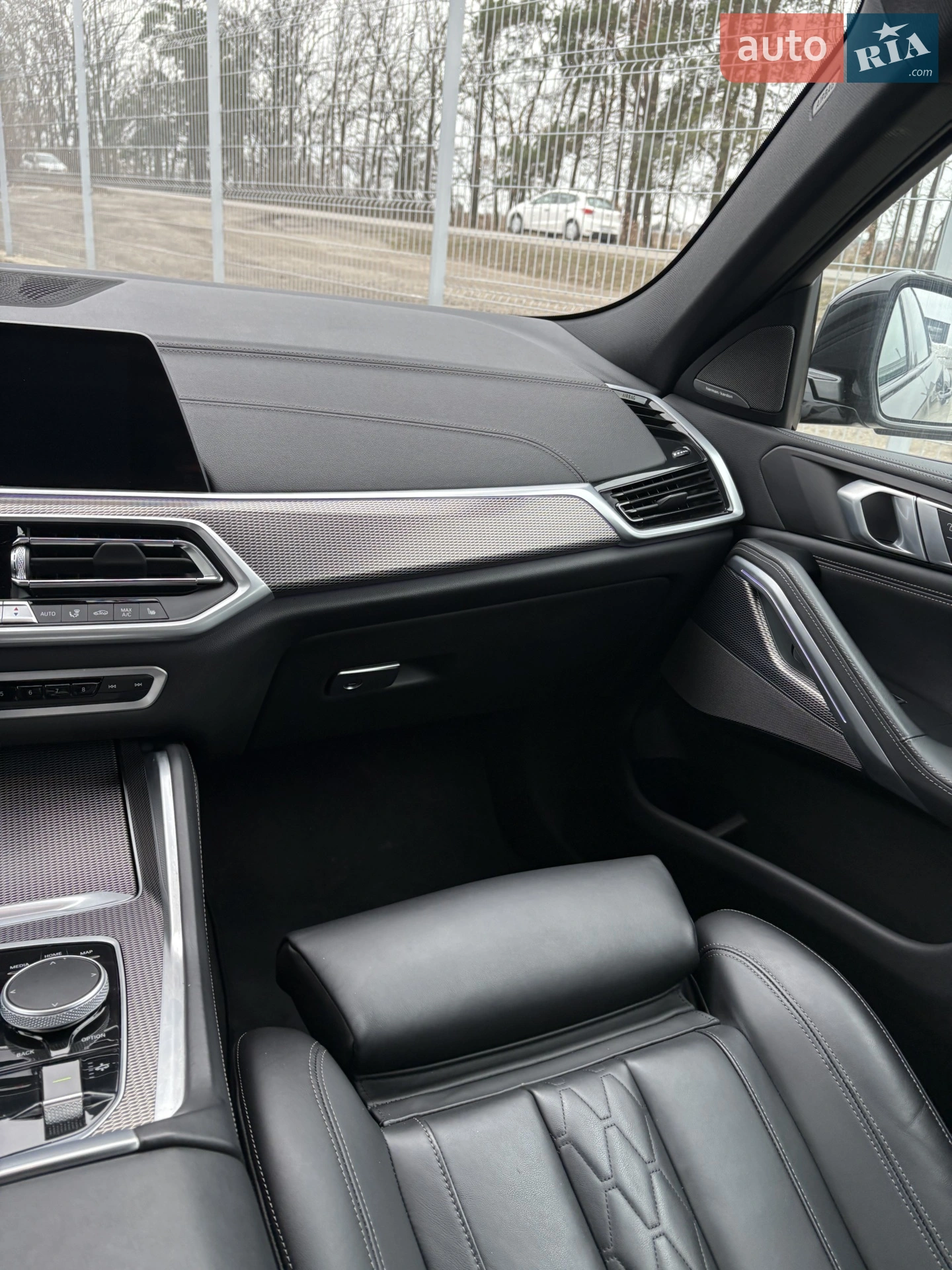 2022 BMW X6 - мініатюра 15