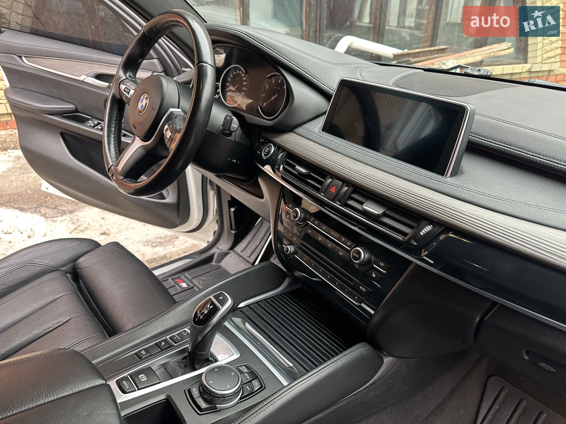 2016 BMW X6 - мініатюра 13