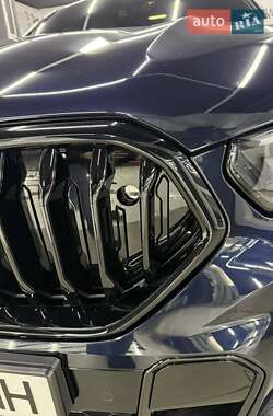 Внедорожник / Кроссовер BMW X6 2022 в 