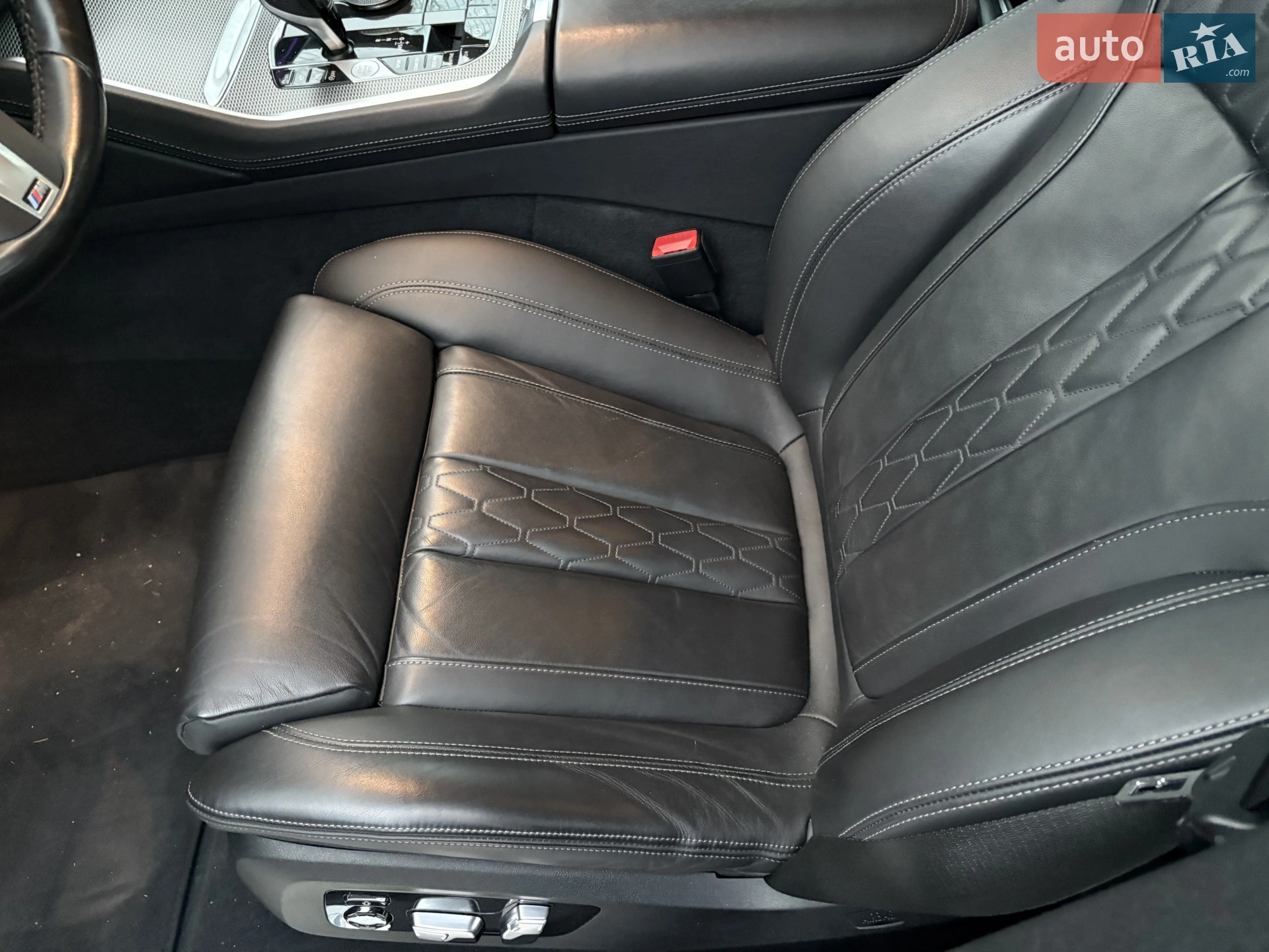 2022 BMW X6 - мініатюра 28