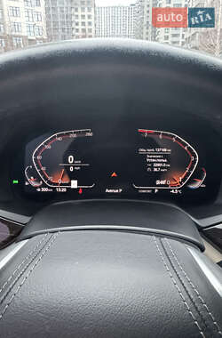 Внедорожник / Кроссовер BMW X6 2020 в 