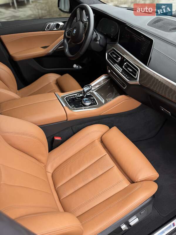 Внедорожник / Кроссовер BMW X6 2022 в Киеве