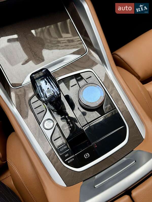 Внедорожник / Кроссовер BMW X6 2022 в Киеве