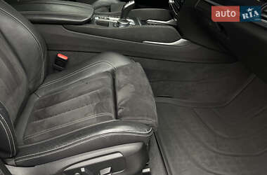 Позашляховик / Кросовер BMW X6 2017 в 