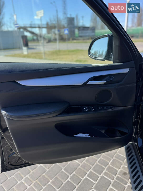 Внедорожник / Кроссовер BMW X6 2015 в Одессе