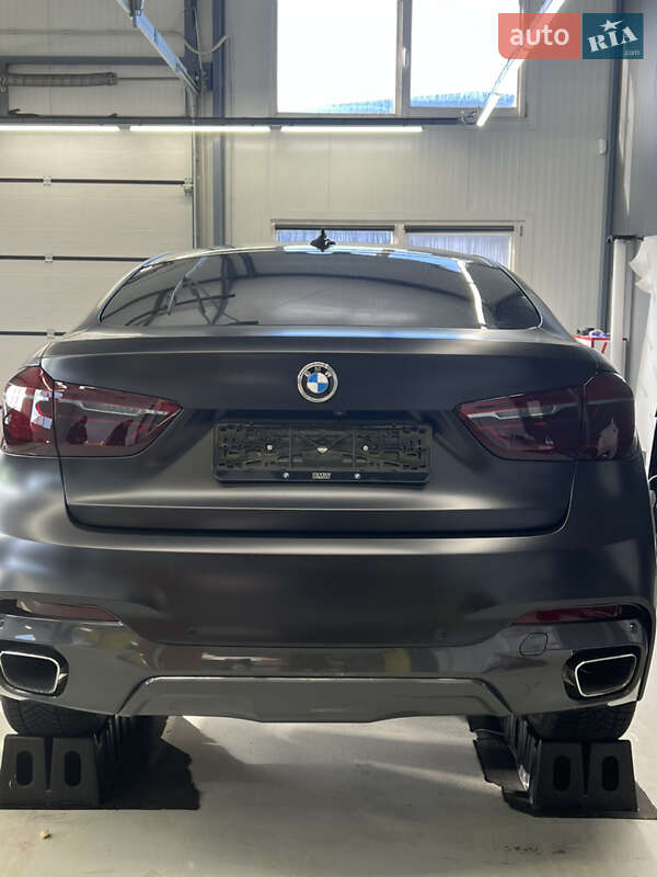 Внедорожник / Кроссовер BMW X6 2017 в Львове