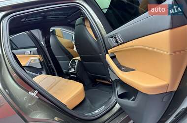 Внедорожник / Кроссовер BMW X6 2021 в 