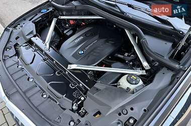 Внедорожник / Кроссовер BMW X6 2021 в 