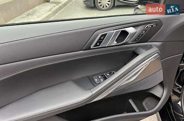 Позашляховик / Кросовер BMW X6 2022 в 