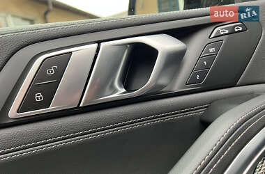 Позашляховик / Кросовер BMW X6 2022 в 