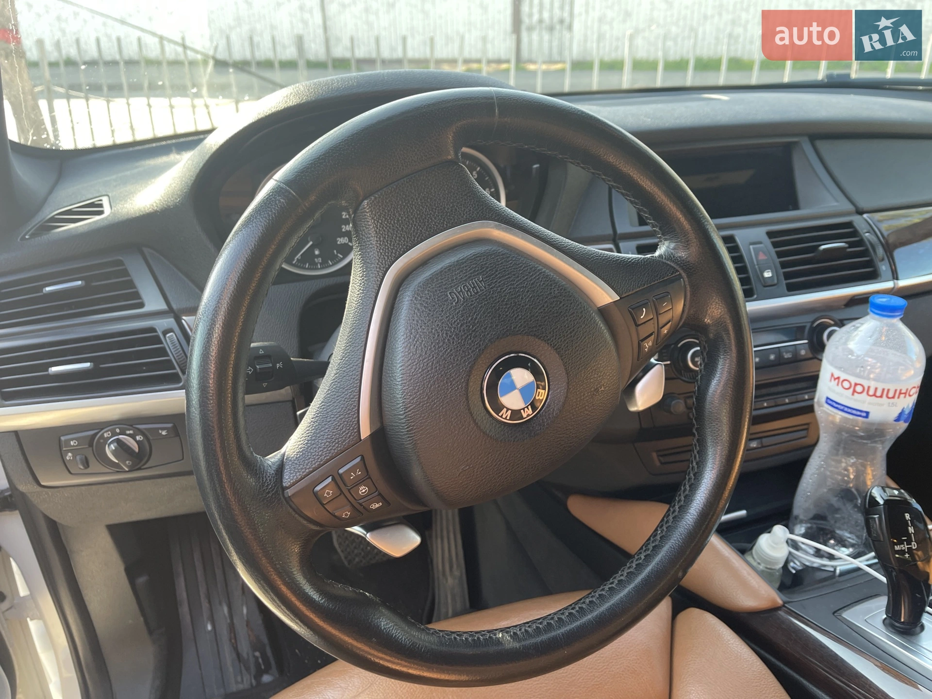 2010 BMW X6 - мініатюра 20