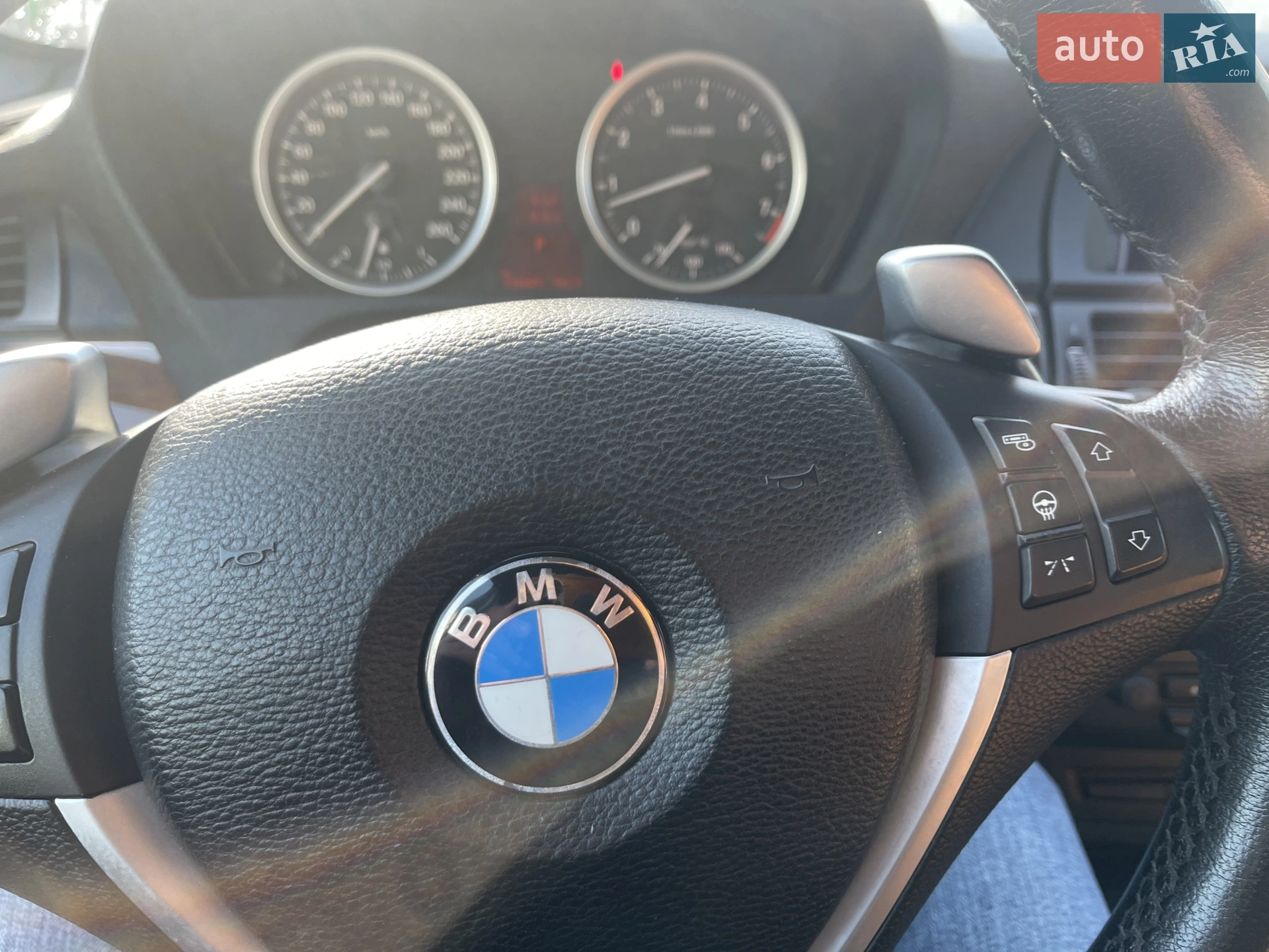 2010 BMW X6 - мініатюра 32