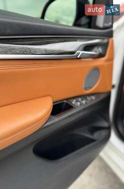 Внедорожник / Кроссовер BMW X6 2015 в 