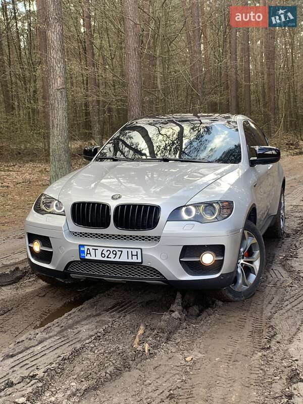 BMW X6 2011