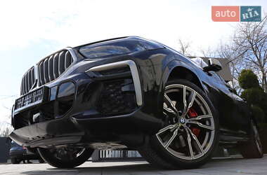 Позашляховик / Кросовер BMW X6 2022 в 